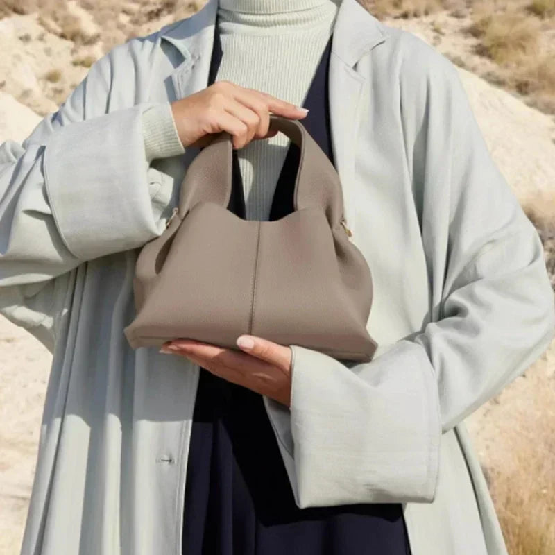 Noiré | Sculpted Minimal Statement