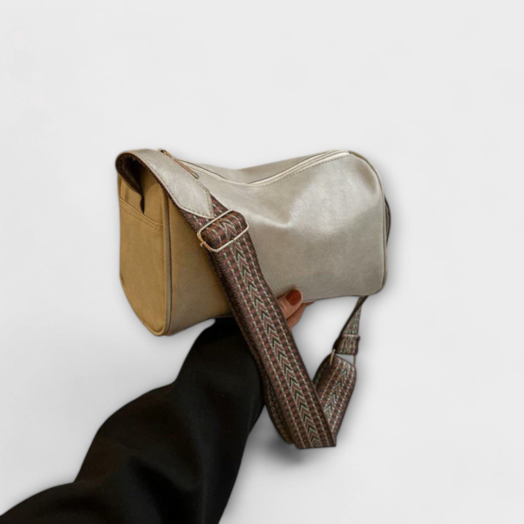 Carla | Effortless Travel Chic