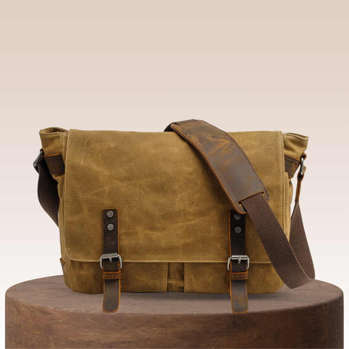 Zane | Vintage Messenger Bag