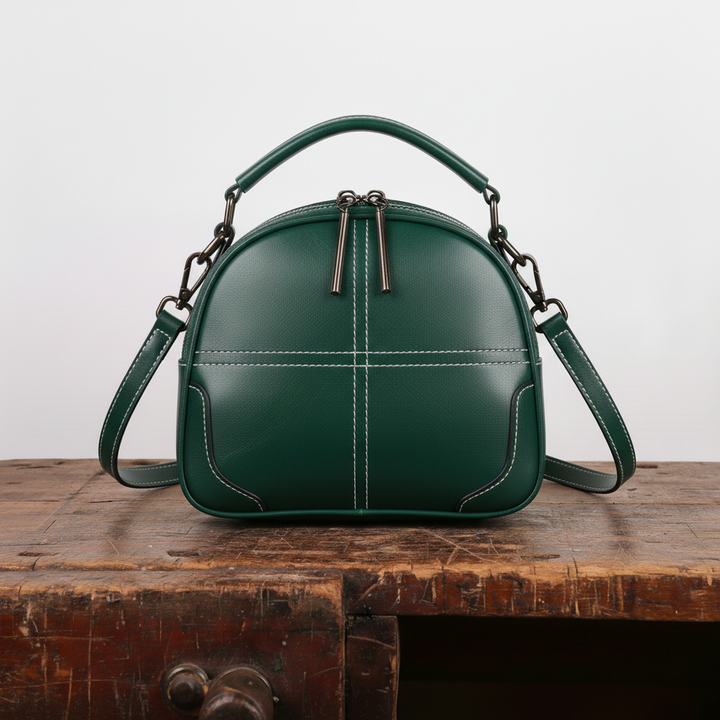 Naomi | Classic City Chic