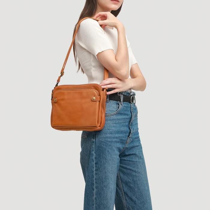 Amber | Everyday Zip Crossbody